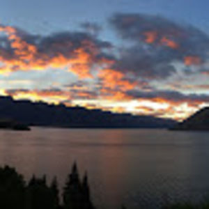 Meet your Posher, Ava